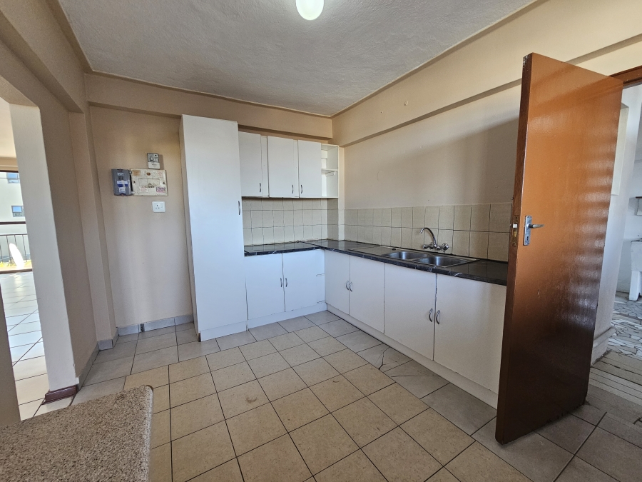 To Let 2 Bedroom Property for Rent in Southernwood Eastern Cape